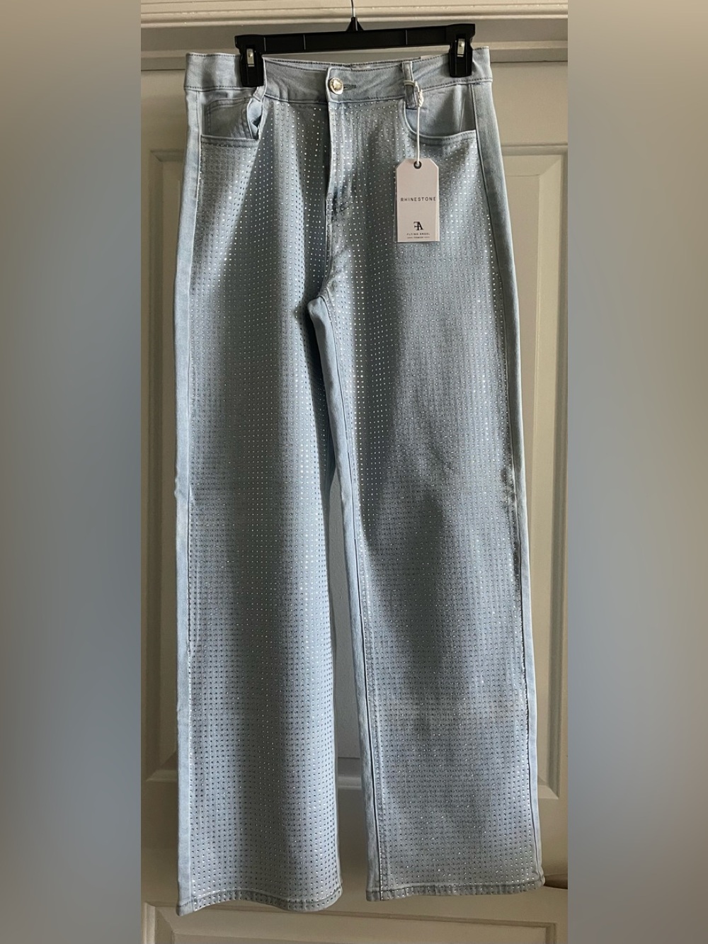 Rhinestone-Embellished Light Blue Straight Leg Jeans
